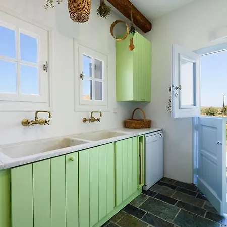 Villa Katikia Malatesta *